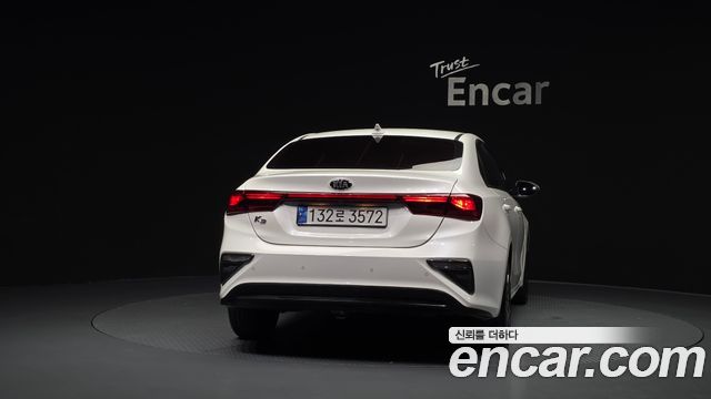 Kia K3 из Кореи Encar