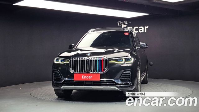 BMW X7 xDrive 30d Design Pure Excellent 6-Seater — пробег 67 056 км — фото 3 из 5