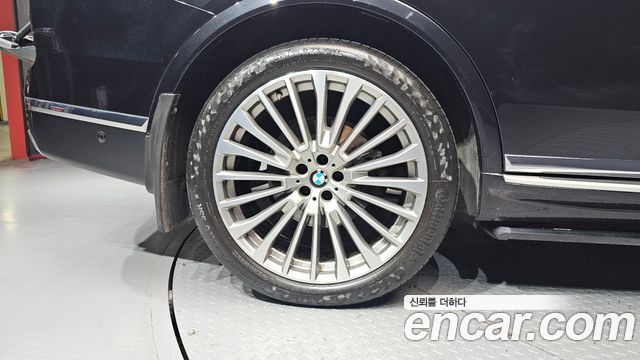 BMW X7 xDrive 30d Design Pure Excellent 6-Seater — пробег 67 056 км — фото 5 из 5