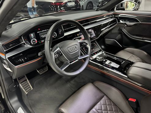 Audi S8 4.0 TFSI Quattro LWB — пробег 44 500 км — фото 5 из 5