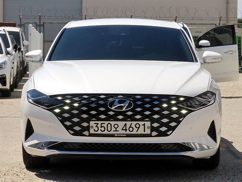 Hyundai Grandeur 3.0 LPi Rent Car Premium — пробег 79 516 км — фото 1 из 5