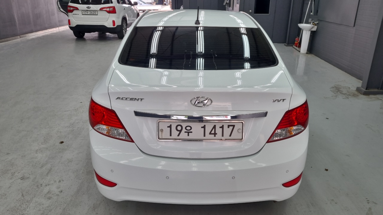 Hyundai Accent из Кореи Encar