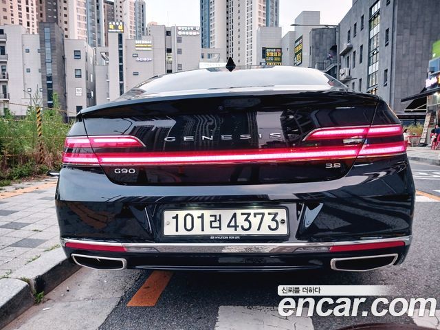 Genesis G90 из Кореи Encar