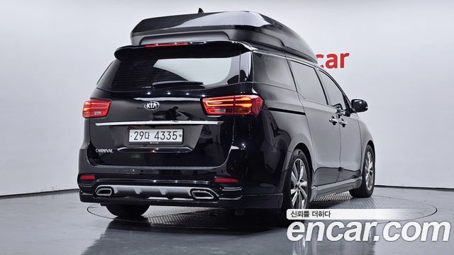 Kia Carnival из Кореи Encar