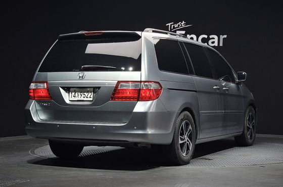 Honda Odyssey 3.5 4th — пробег 111 272 км — фото 2 из 5