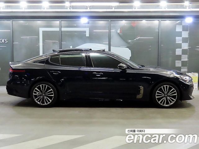 Kia Stinger из Кореи Encar