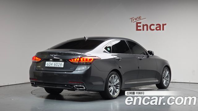 Genesis G80 из Кореи Encar