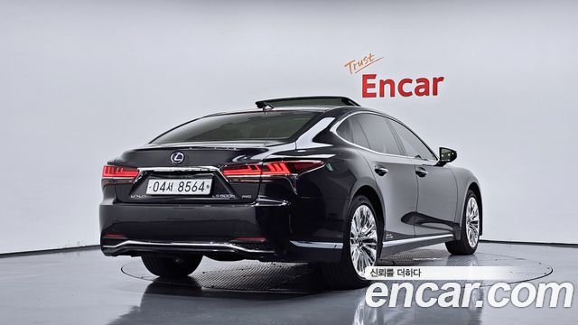 Lexus LS из Кореи Encar