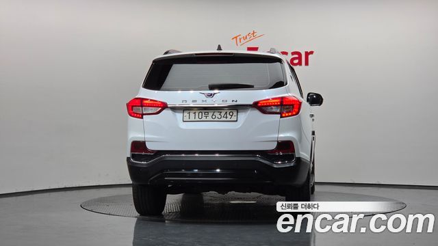 Ssangyong Rexton из Кореи Encar