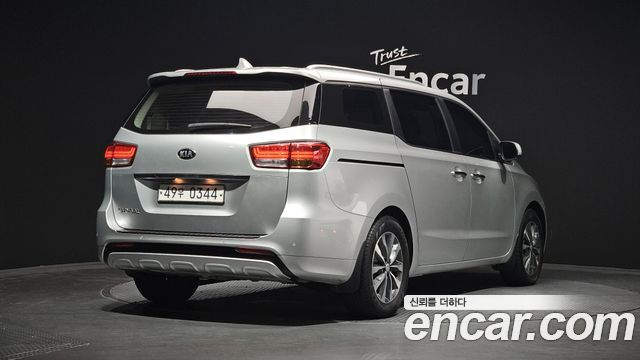 Kia Carnival из Кореи Encar