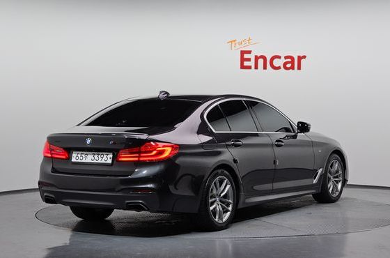 BMW 5-Series 520d M Sport Package Plus — пробег 234 123 км — фото 2 из 5