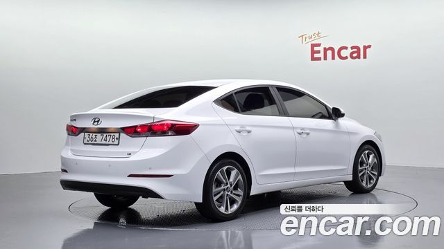 Hyundai AVANTE из Кореи Encar