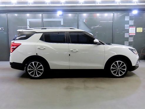 Ssangyong TIBOLI Diesel IX 2WD — пробег 221 885 км — фото 3 из 5
