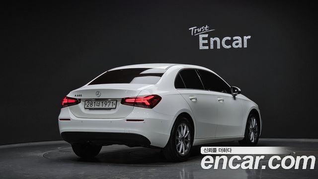 Mercedes-Benz A-Class из Кореи Encar