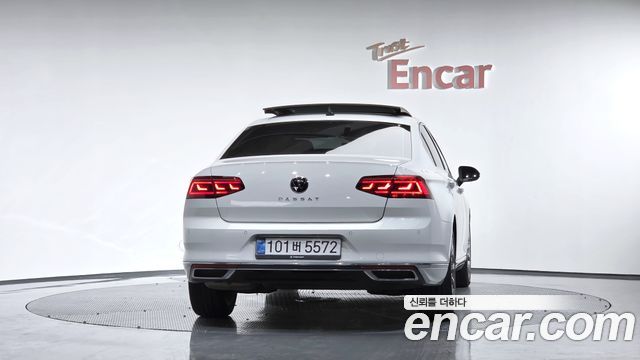 Volkswagen Passat 2.0 TDI Prestige — пробег 53 220 км — фото 4 из 5