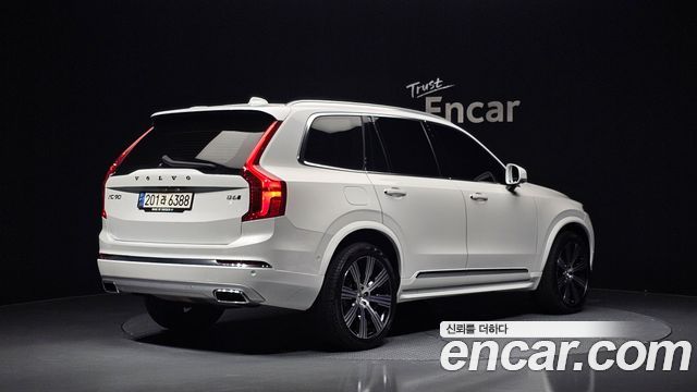 Volvo XC90 B6 Inscription — пробег 138 447 км — фото 2 из 5