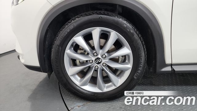 Infiniti QX50 из Кореи Encar