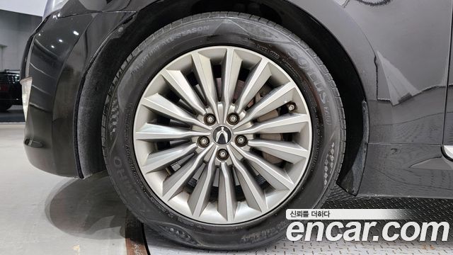Hyundai Equus из Кореи Encar