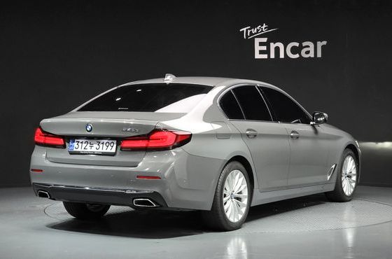 BMW 5-Series 523d Luxury — пробег 102 304 км — фото 2 из 5