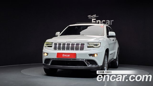 Jeep Cherokee 3.0 Diesel Overland Summit WK2 — пробег 201 758 км — фото 3 из 5