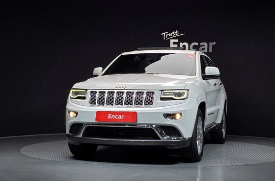 Jeep Cherokee 3.0 Diesel Overland Summit WK2 — пробег 201 758 км — фото 3 из 5