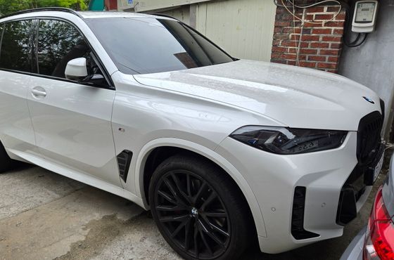 BMW X5 xDrive 40d M Sport Online Exclusive Editon — пробег 5 032 км — фото 1 из 5