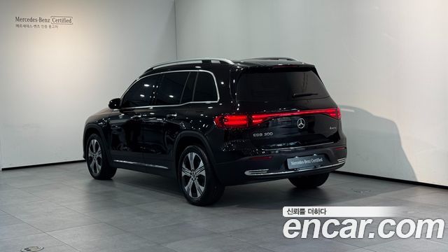 Mercedes-Benz EQB из Кореи Encar