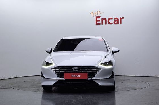 Hyundai Sonata Premium — пробег 110 055 км — фото 3 из 5