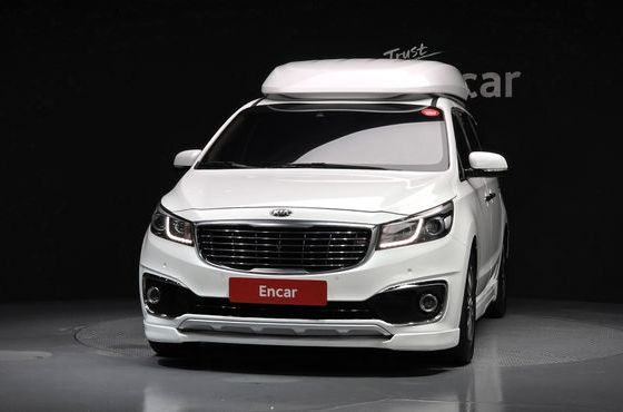 Kia Carnival Gasoline 7-seater Hi-Limousine President — пробег 117 008 км — фото 3 из 5