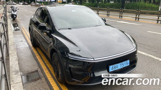 Tesla Model Y Premium RWD — пробег 3 014 км — фото 3 из 5