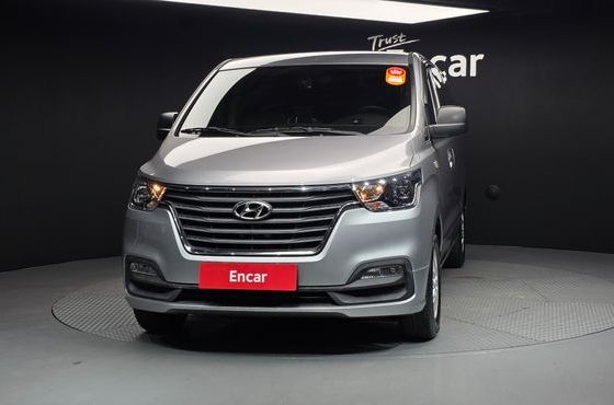 Hyundai Starex Van 3-Seater Smart — пробег 44 634 км — фото 3 из 5