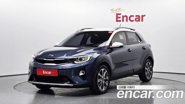 Kia Stonic из Кореи Encar