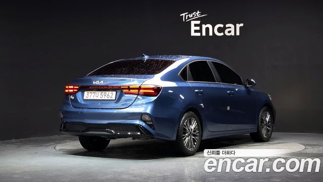 Kia K3 из Кореи Encar