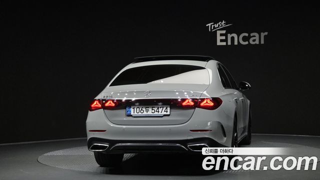 Mercedes-Benz E-Class из Кореи Encar