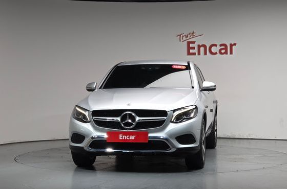 Mercedes-Benz GLC-Class GCL300 4MATIC Coupe — пробег 32 382 км — фото 3 из 5