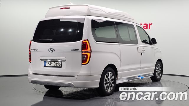 Hyundai Starex Limousine — пробег 122 440 км — фото 2 из 5