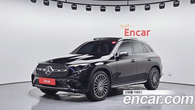 Mercedes-Benz GLC-Class GLC300 4MATIC AMG Line — пробег 48 449 км — фото 1 из 5