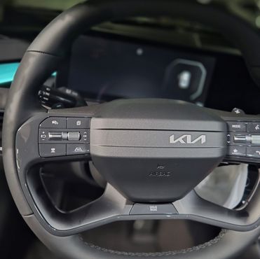 Kia K8 Signature — пробег 1 450 км — фото 4 из 5