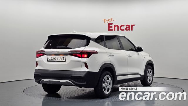 Kia Seltos из Кореи Encar