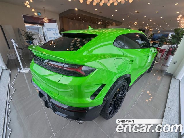 Lamborghini Urus из Кореи Encar