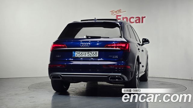 Audi Q5 45 TFSI Quattro Premium — пробег 45 619 км — фото 4 из 5