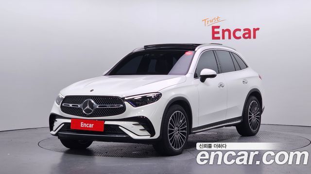 Mercedes-Benz GLC-Class GLC300 4MATIC AMG Line — пробег 11 042 км — фото 1 из 5