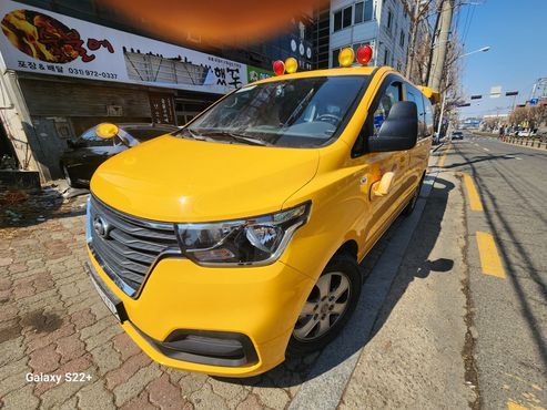 Hyundai Starex School Bus — пробег 126 917 км — фото 1 из 5