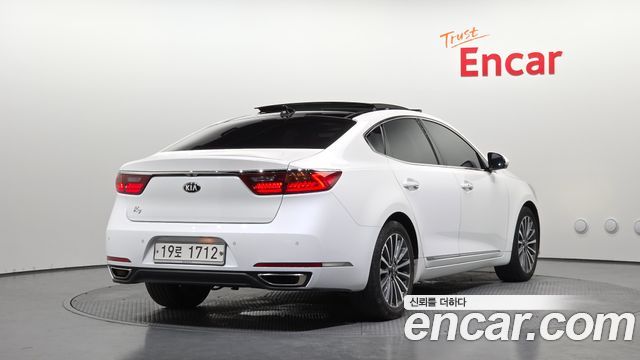Kia K7 из Кореи Encar
