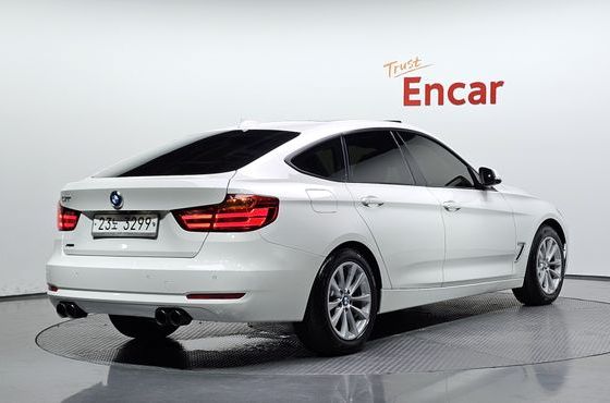 BMW Gran Turismo GT 320d xDrive — пробег 180 442 км — фото 2 из 5