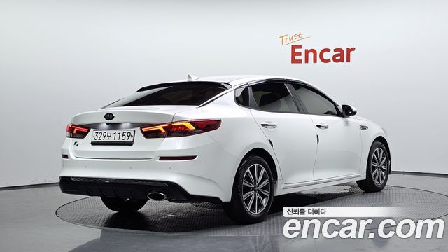 Kia K5 из Кореи Encar