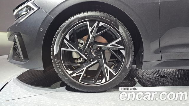 Kia K5 из Кореи Encar