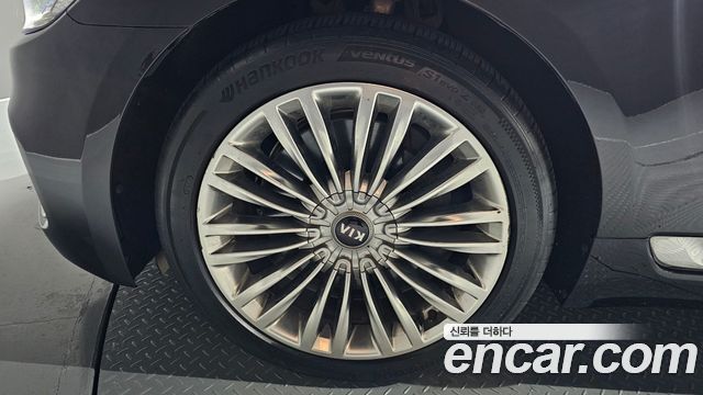 Kia K9 из Кореи Encar
