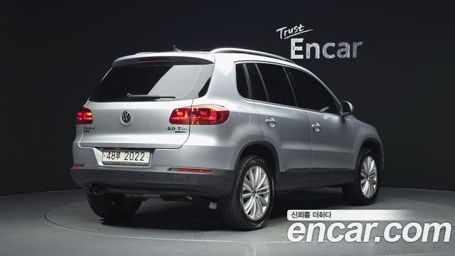 Volkswagen Tiguan из Кореи Encar