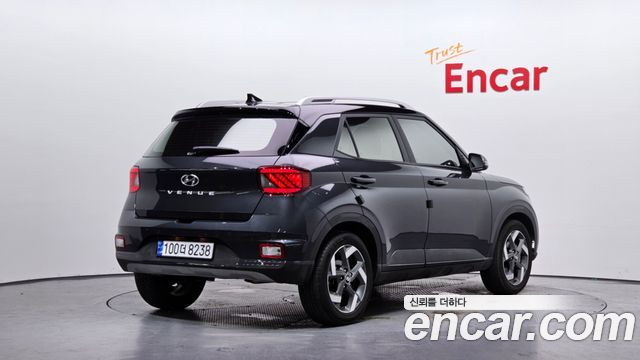 Hyundai Venue из Кореи Encar